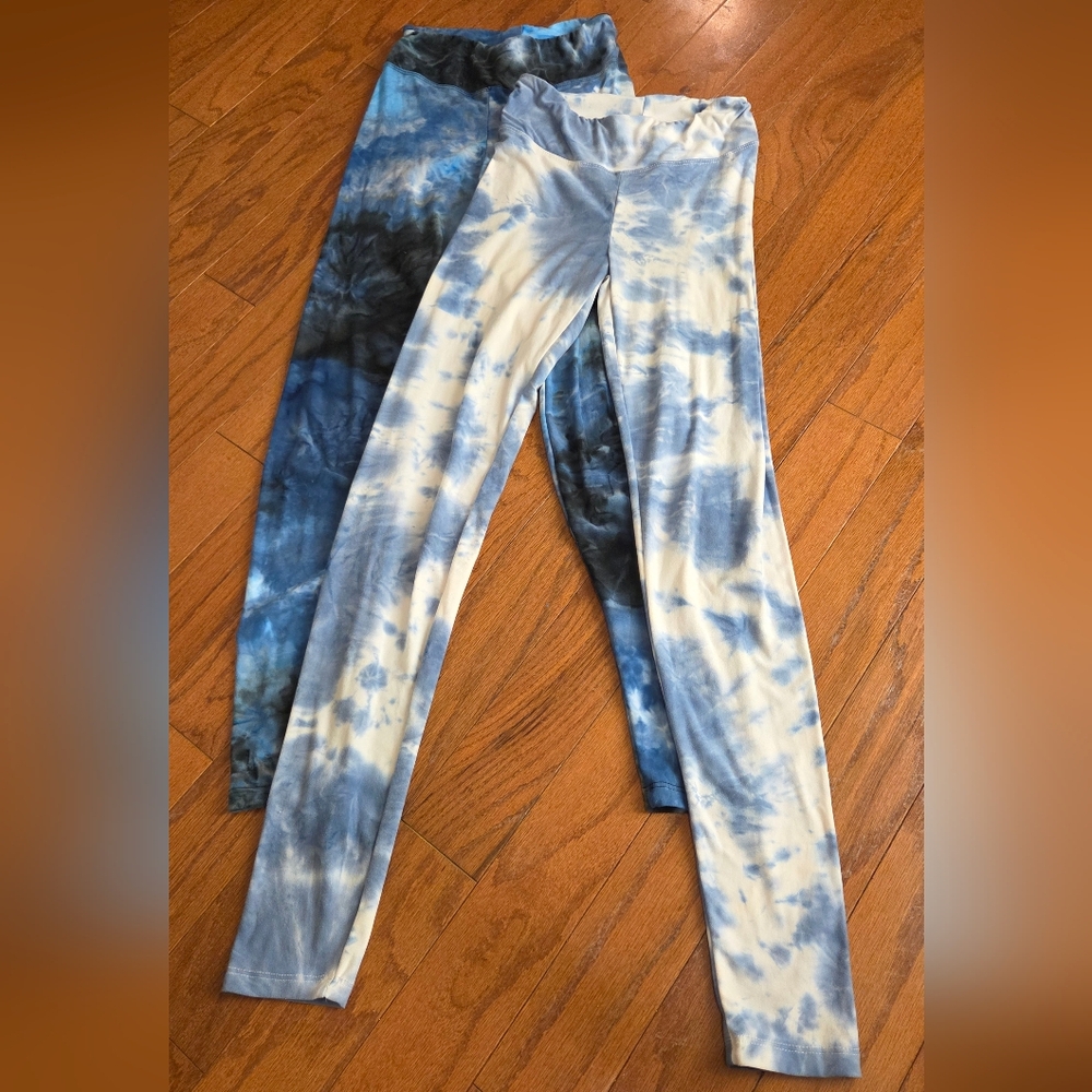 Lot of 2 Derek Heart Tie-Dye Leggings